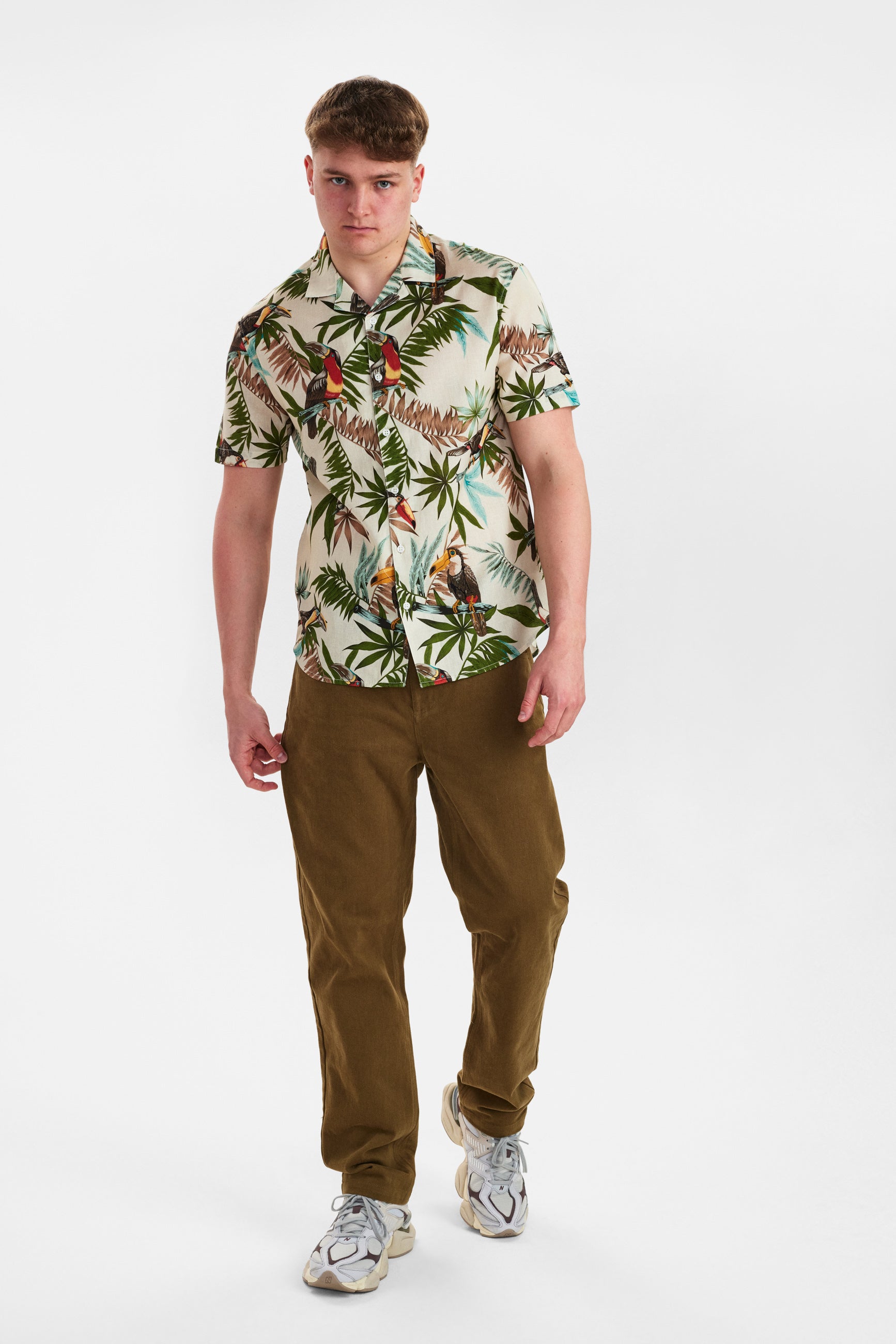 DXNMXRK. DX-Elton Outlet Olive green