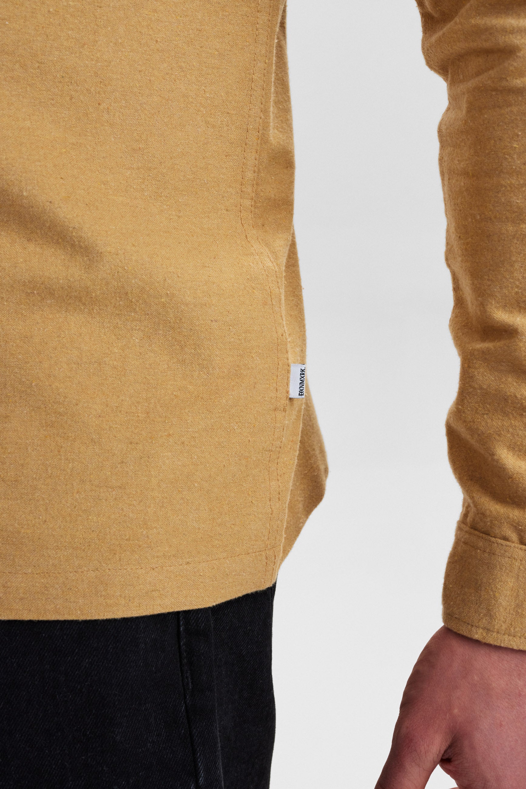 DXNMXRK. DX-Eske Outlet biscut