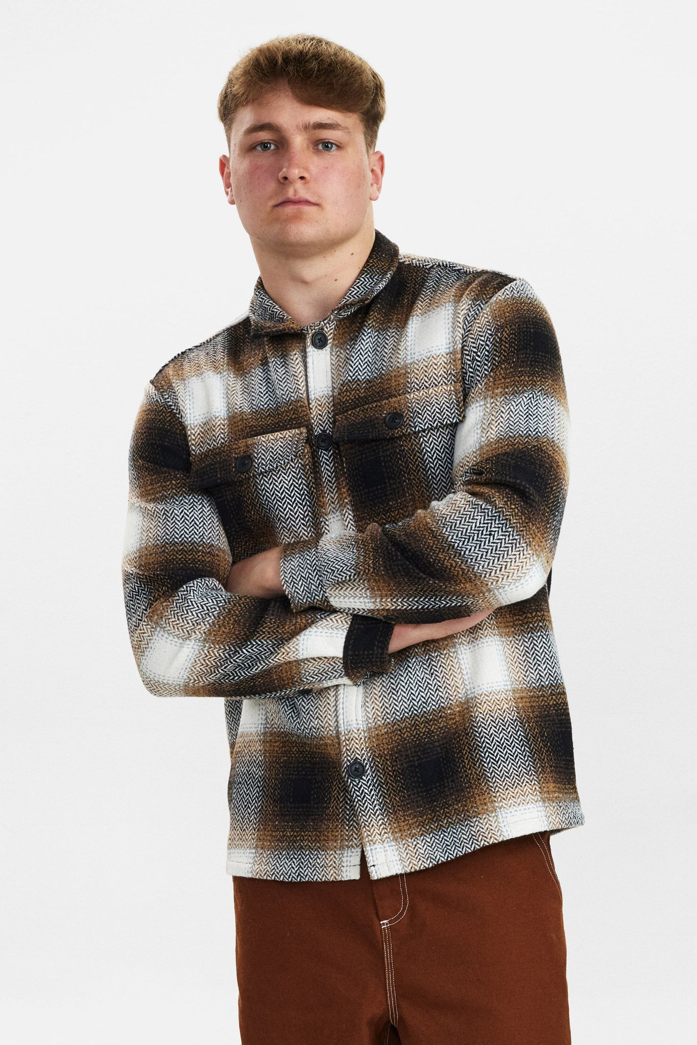 DXNMXRK. DXEbbi Overshirt Dark Brown