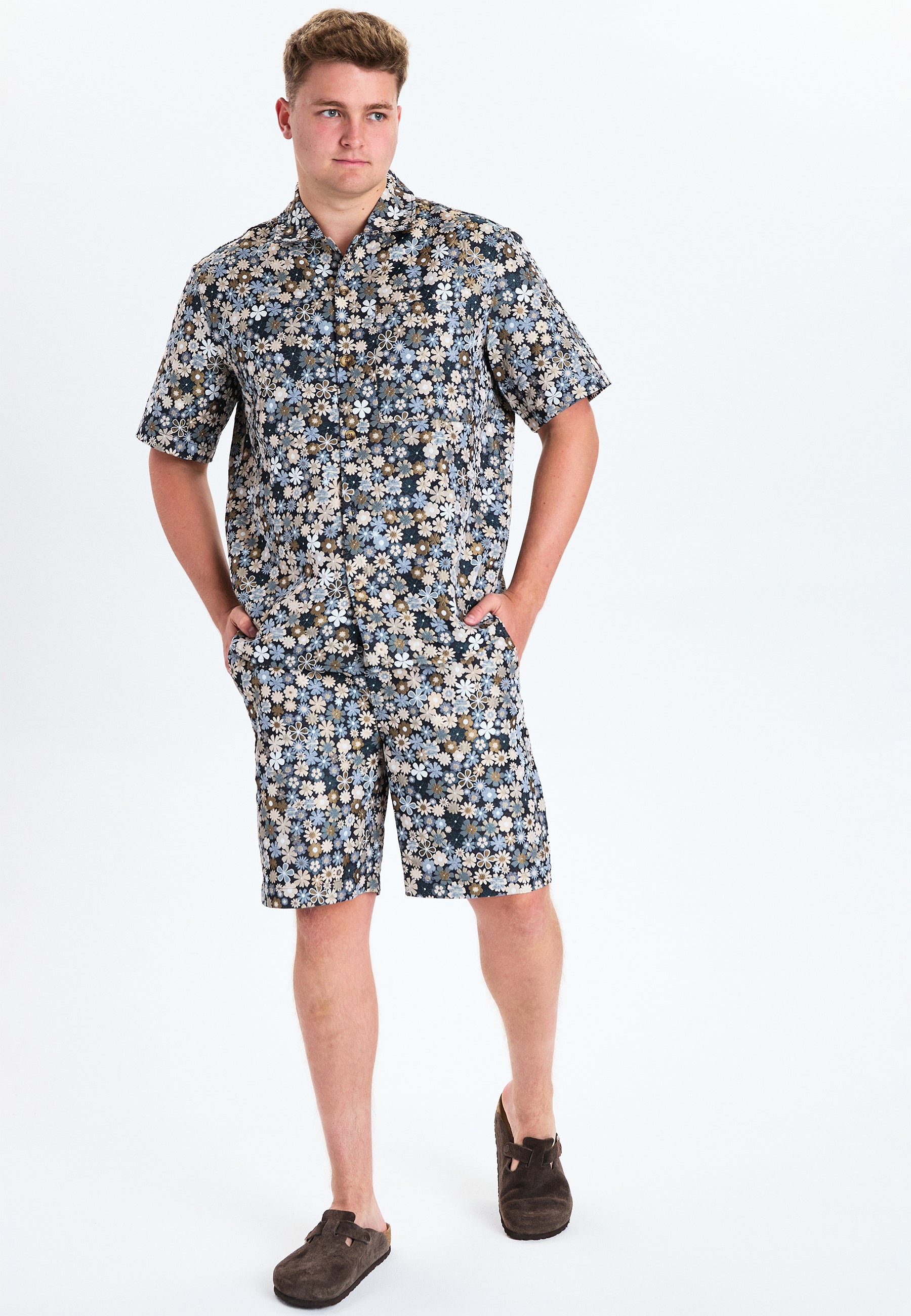 DXNMXRK. DXFinnnegan Shorts Blue