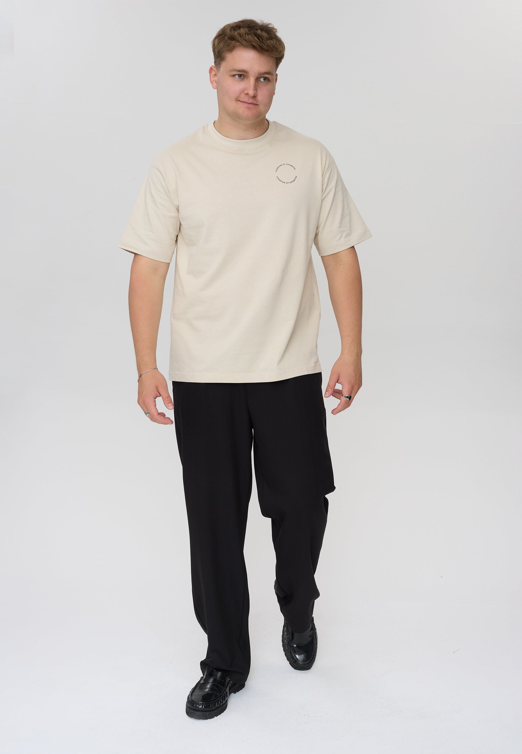 DXNMXRK. DXGabrian T-shirt Beige