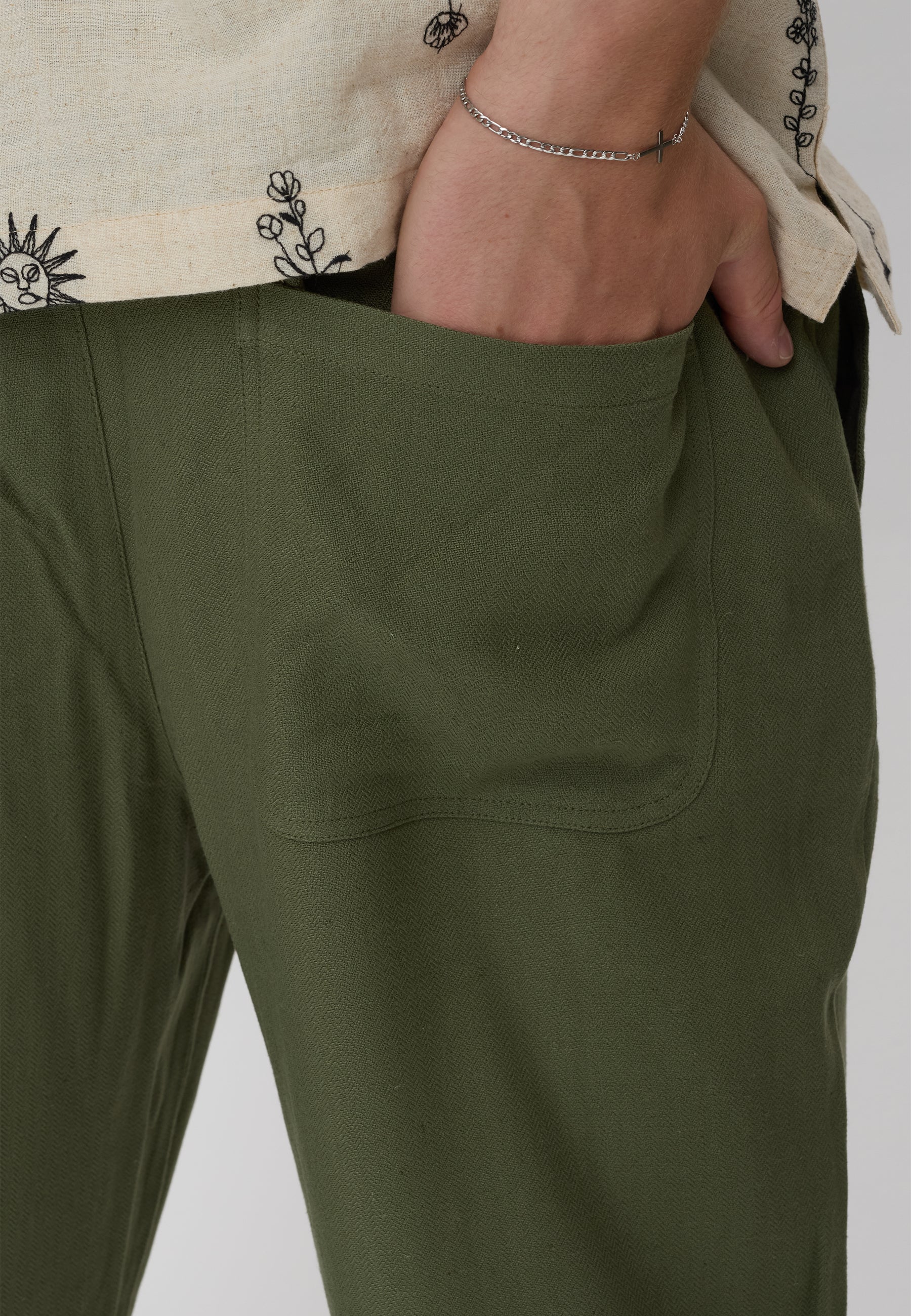 DXNMXRK. DXGaston Pants Olive green