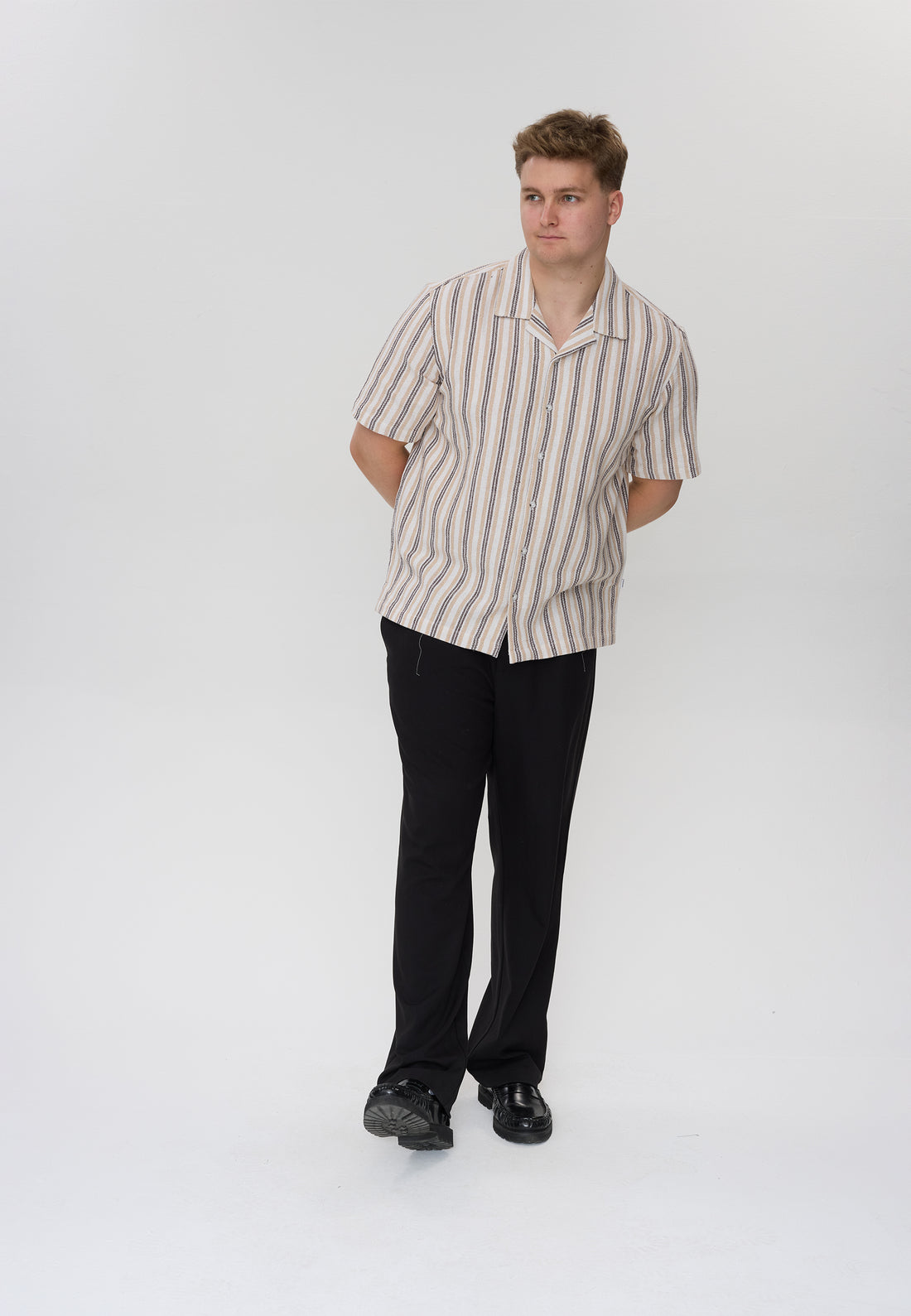 DXNMXRK. DXGudmund Shirt Off white