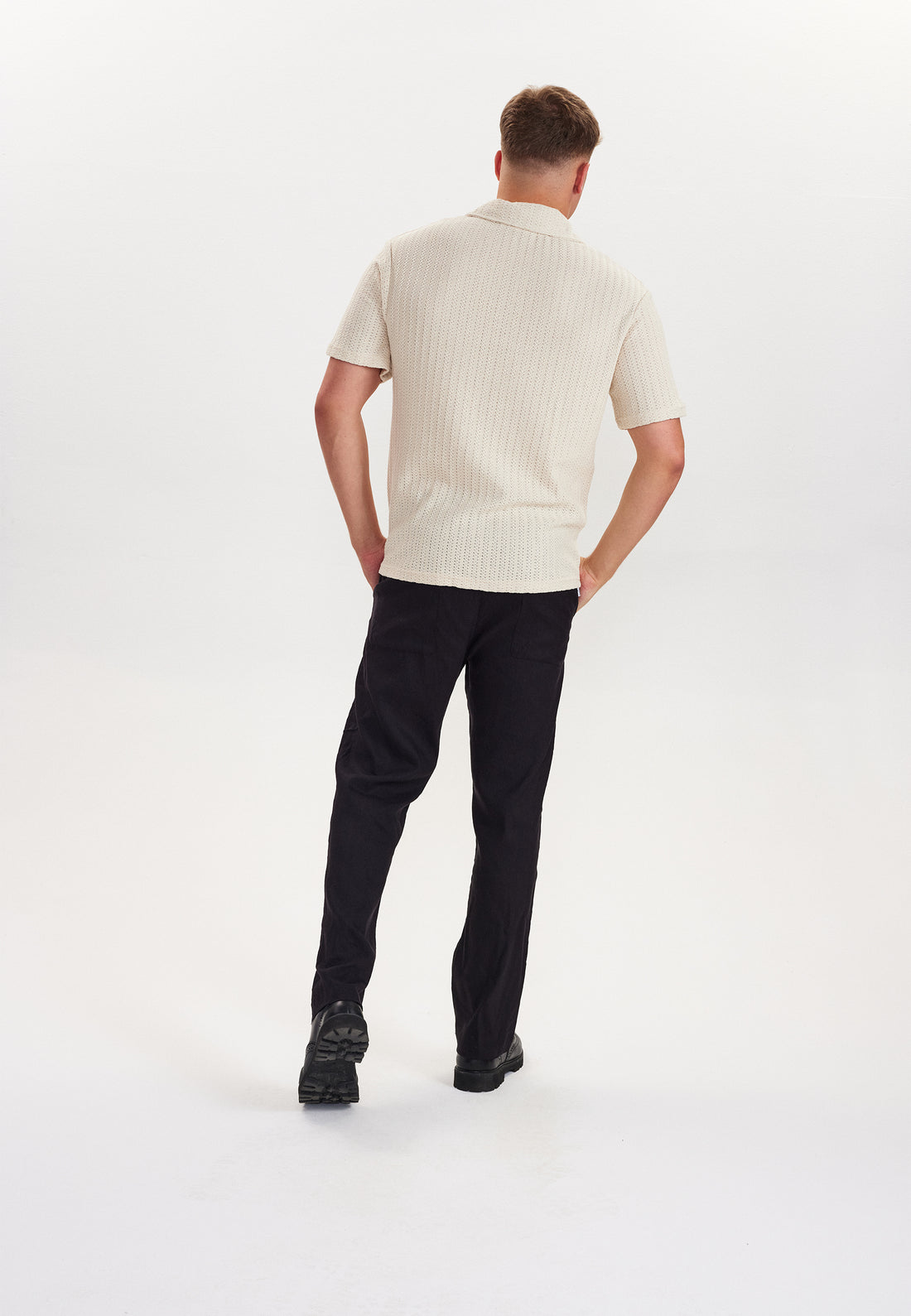 DXNMXRK. DXfedder Outlet Beige