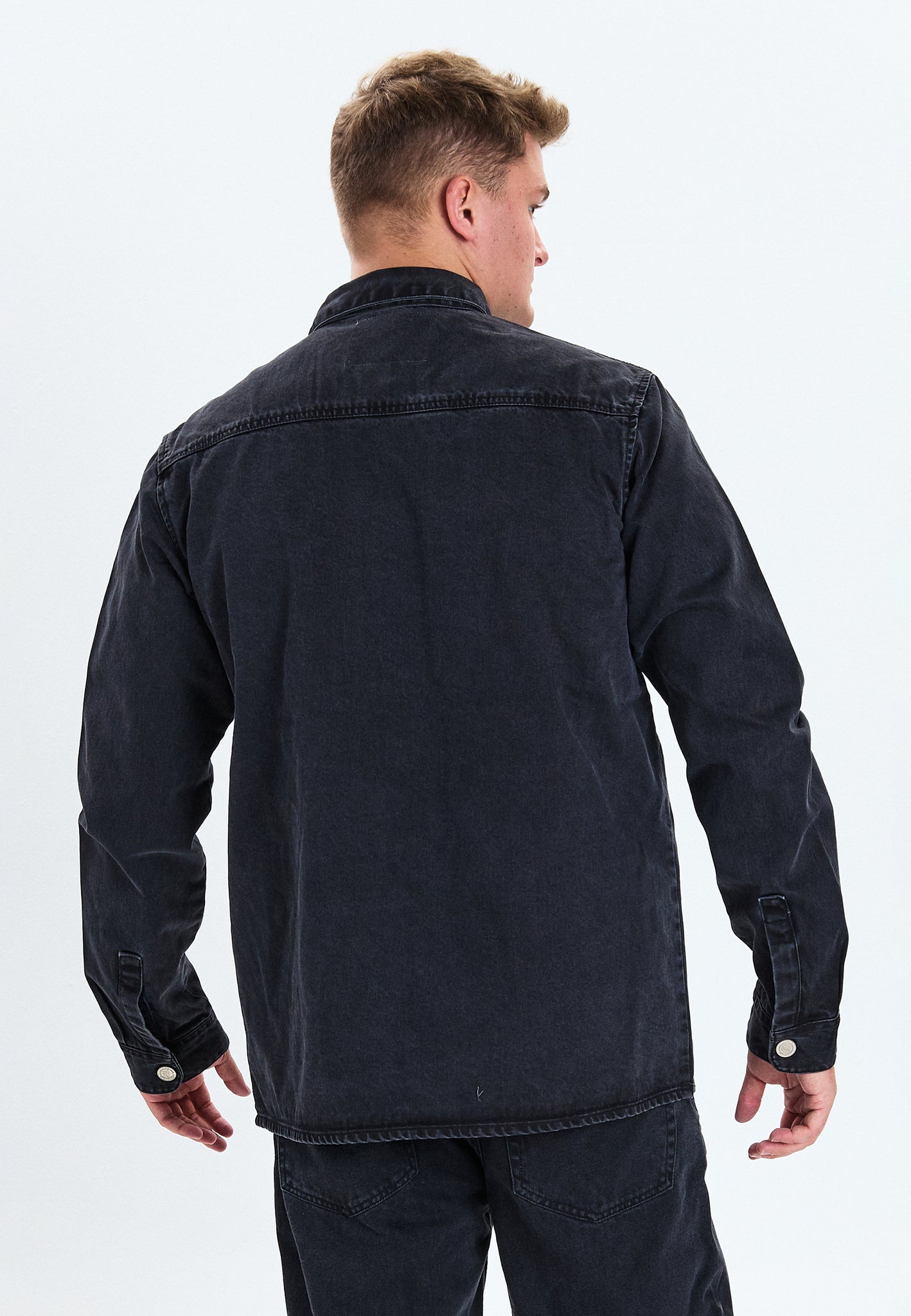 DXNMXRK. DXfernando Overshirt Black