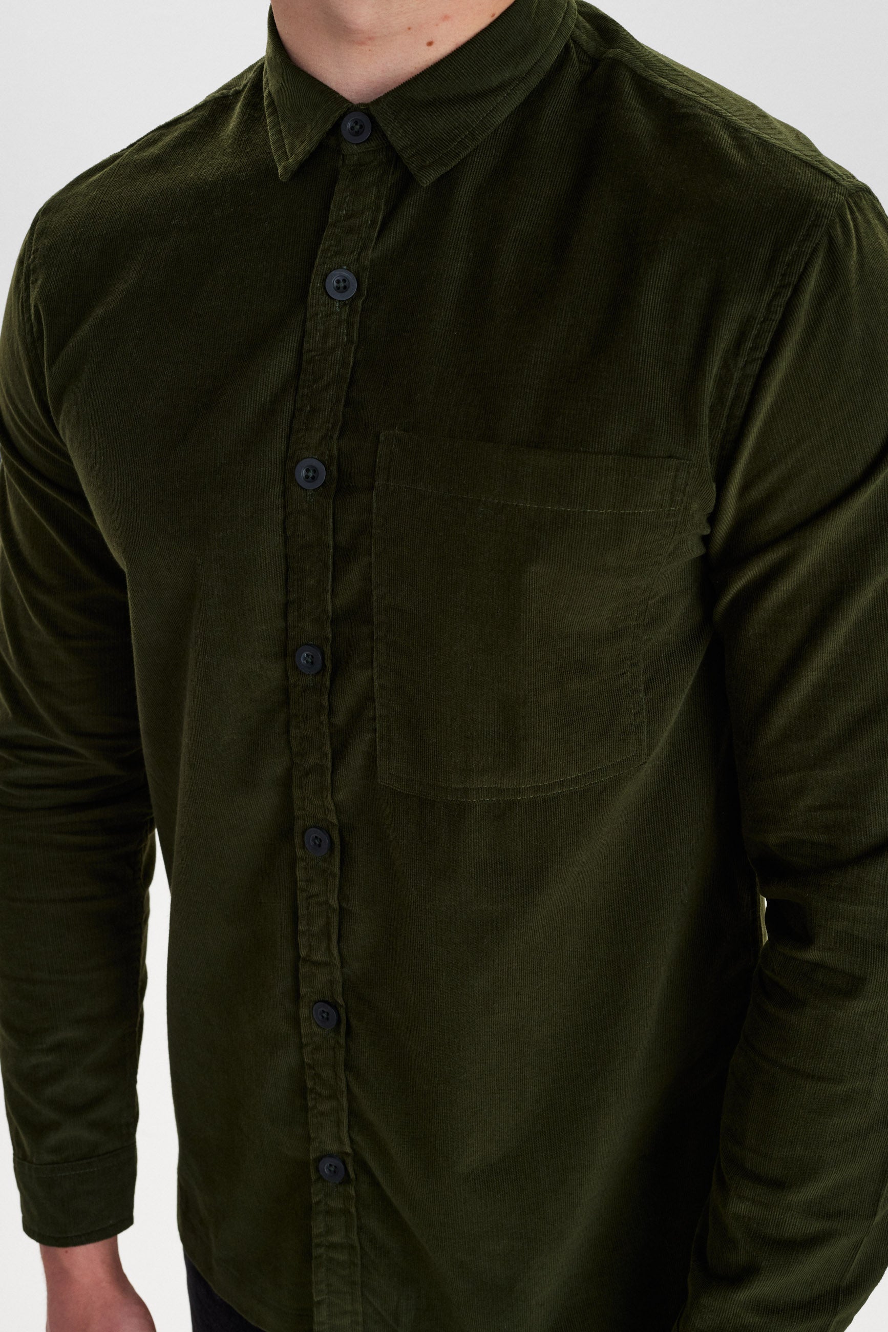 DXNMXRK. DX-Egil Shirt Army green