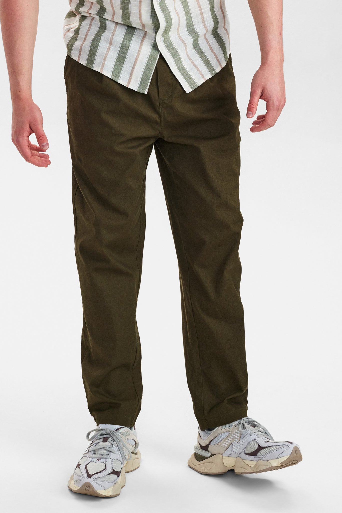 DXNMXRK. DX-Elmo Pants Army green