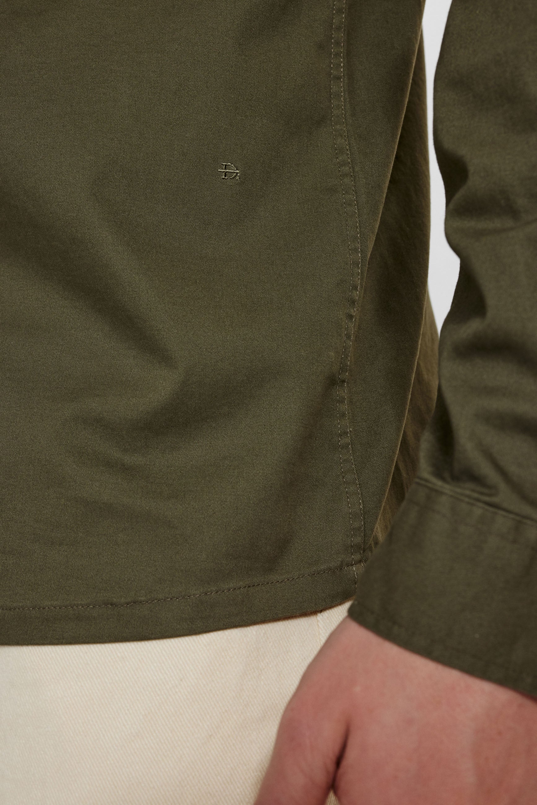 DXNMXRK. DX-Elwin Overshirt Deep Lichen Green