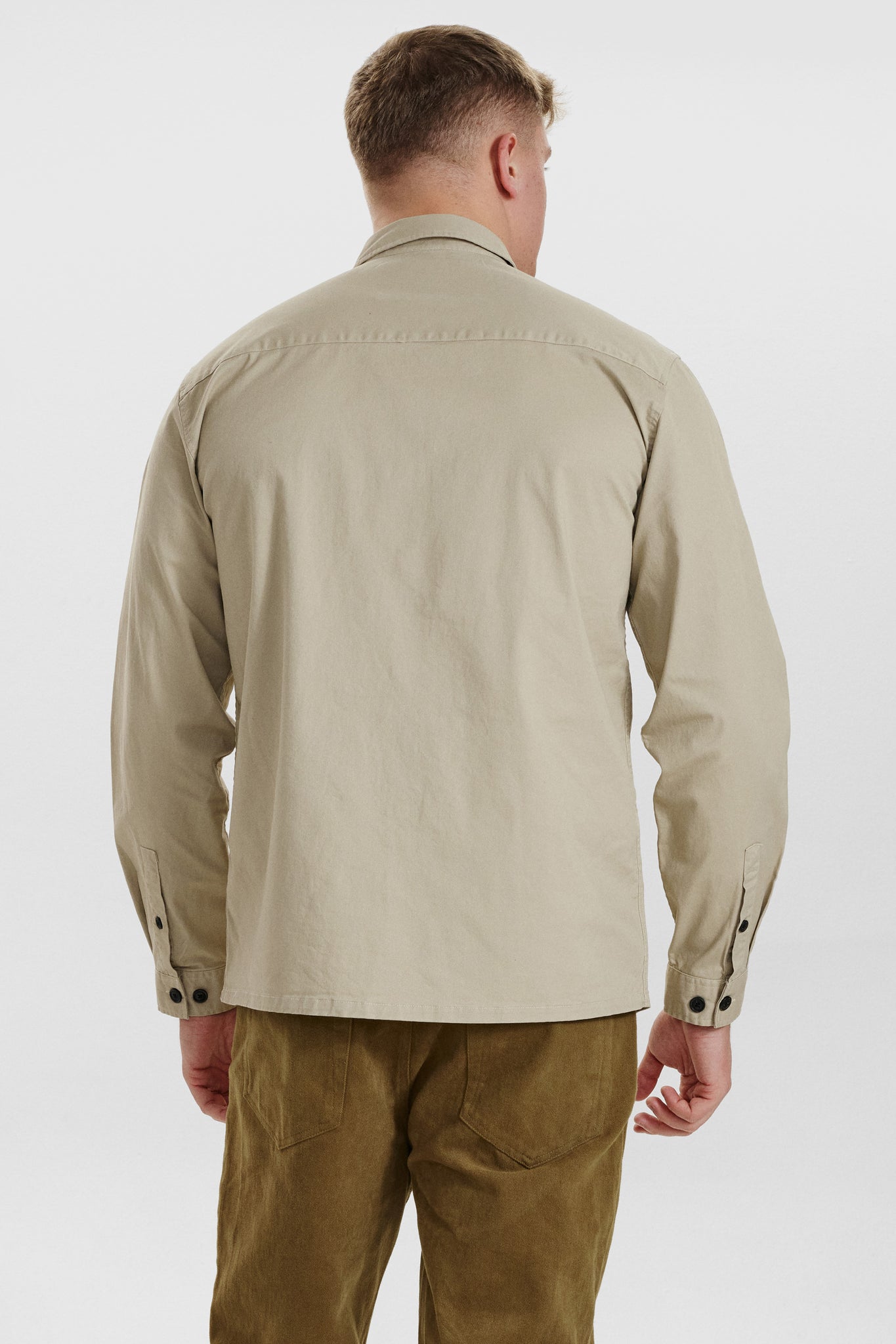 DXNMXRK. DX-Elwin Overshirt Sand